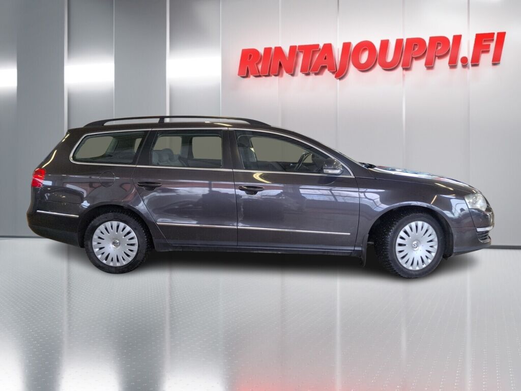 Volkswagen Passat 2009 Ruskea (beige)