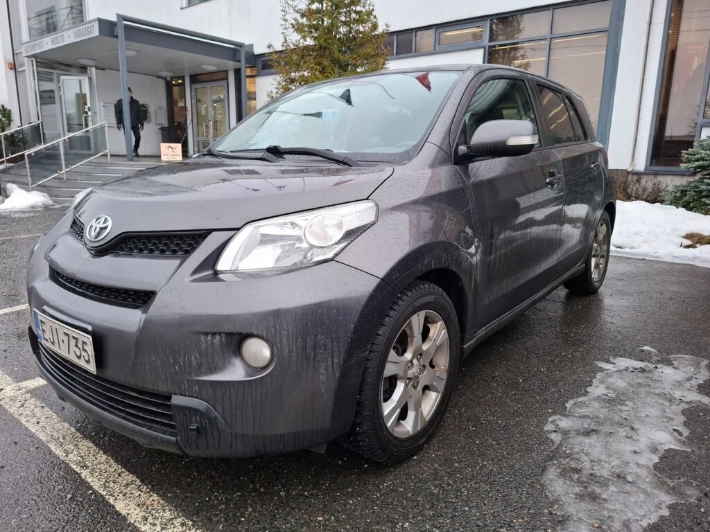 Toyota Urban Cruiser 2010 Harmaa