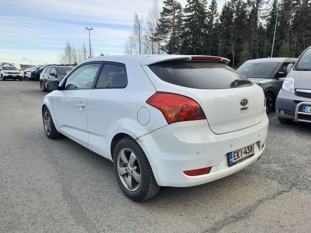Kia ProCeed 2010 Valkoinen