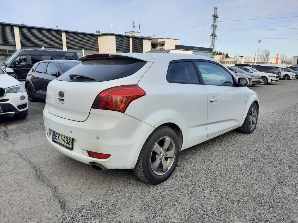 Kia ProCeed 2010 Valkoinen