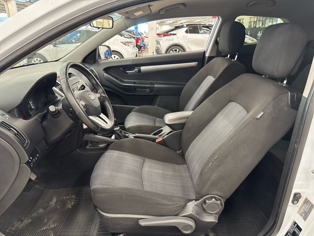 Kia ProCeed 2010 Valkoinen
