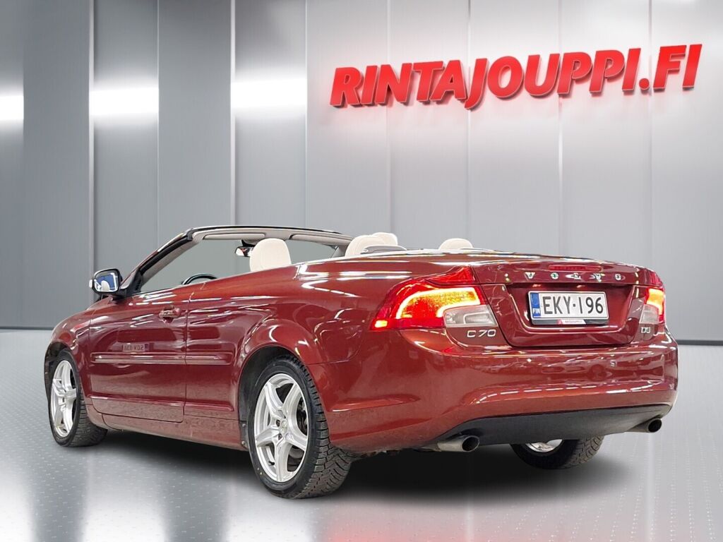 Volvo C70 2010 Punainen
