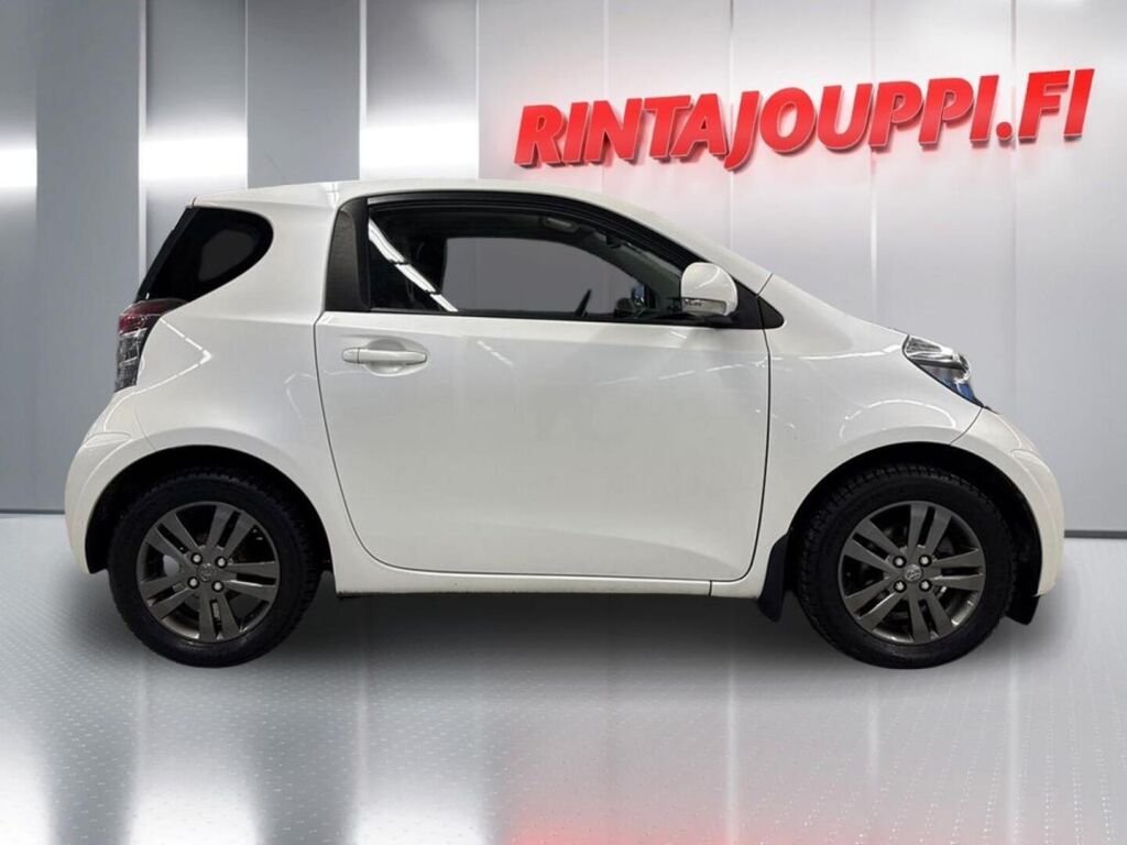 Toyota iQ 2010 Metallinhohto Valkoinen