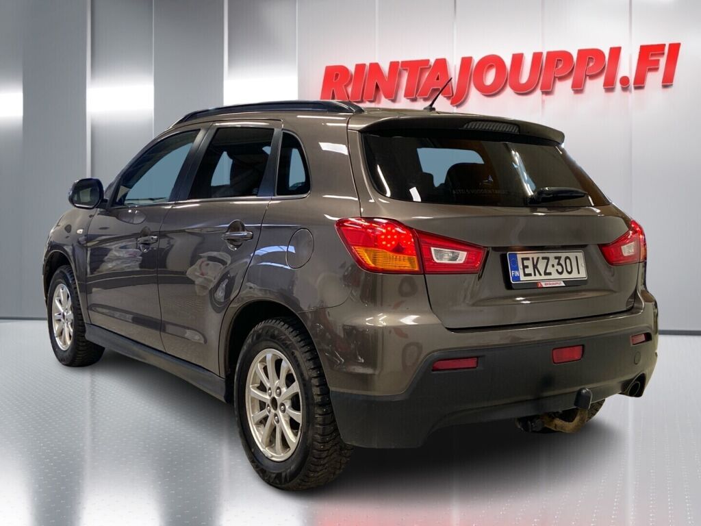 Mitsubishi ASX 2010 Ruskea (beige)