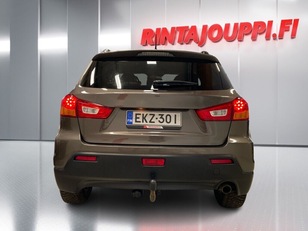 Mitsubishi ASX 2010 Ruskea (beige)