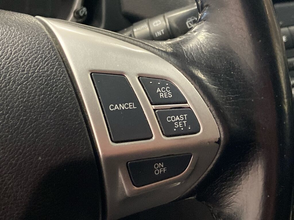 Mitsubishi ASX 2010 Ruskea (beige)