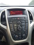 Opel Astra 2010 Punainen