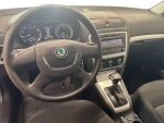 Skoda Octavia 2010 Punainen