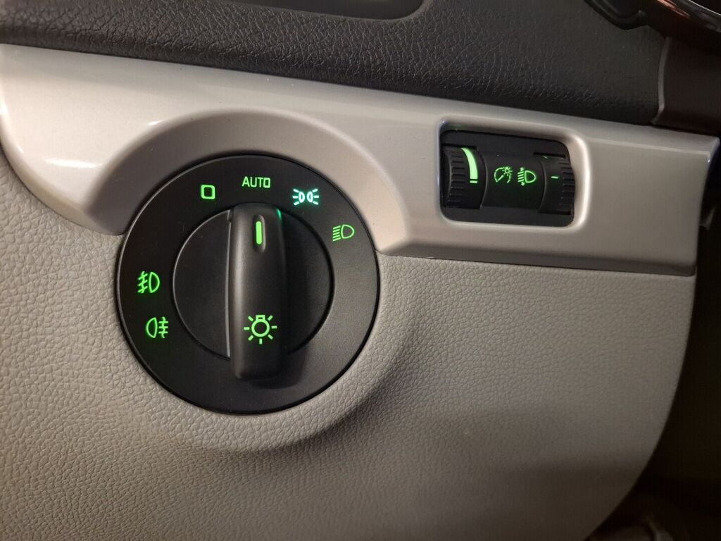 Skoda Yeti 2010 Ruskea (beige)