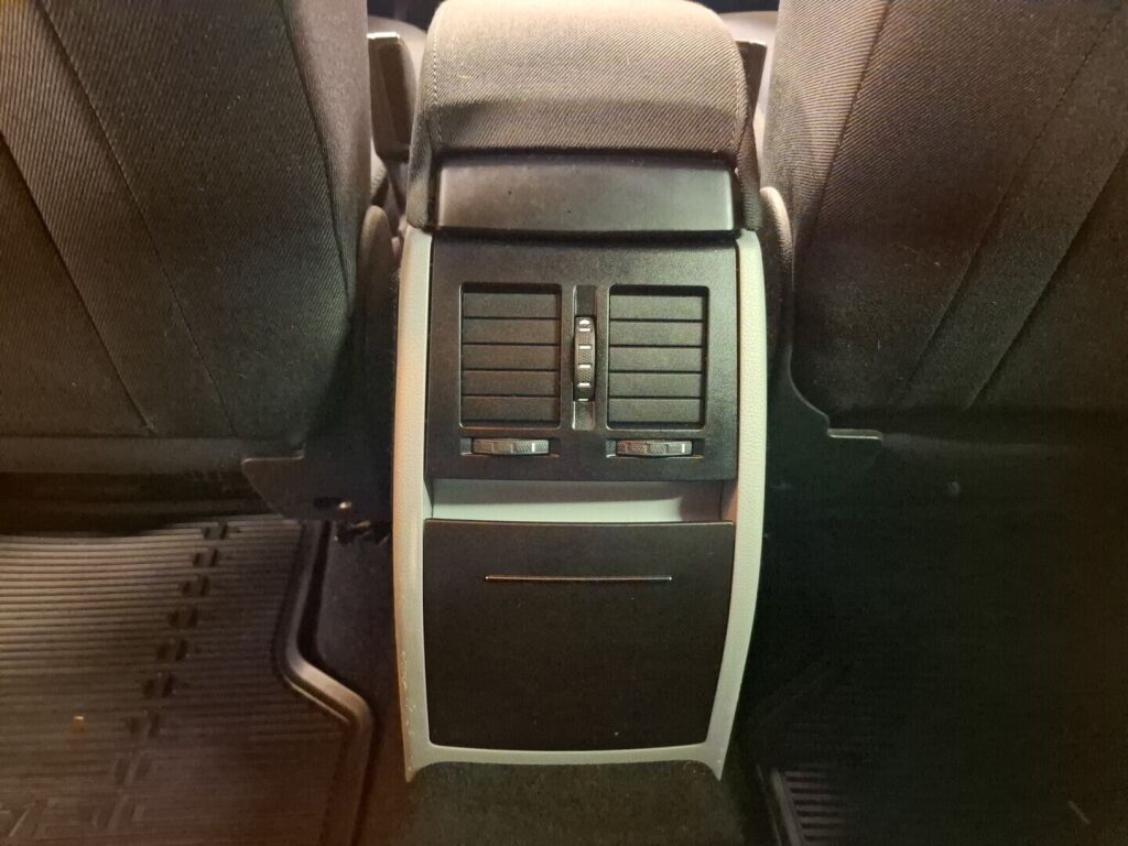 Skoda Yeti 2010 Ruskea (beige)