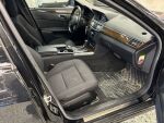 Mercedes-Benz E 2010 Musta