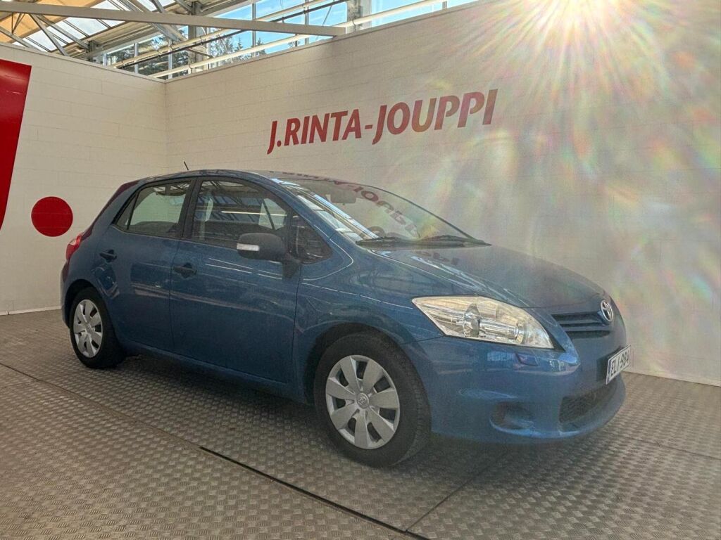 Toyota Auris 2010 Sininen