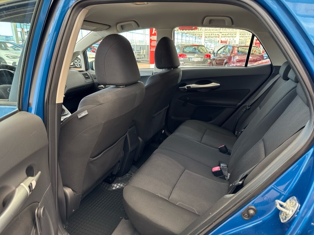 Toyota Auris 2010 Sininen