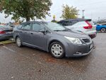 Toyota Avensis 2011 Harmaa