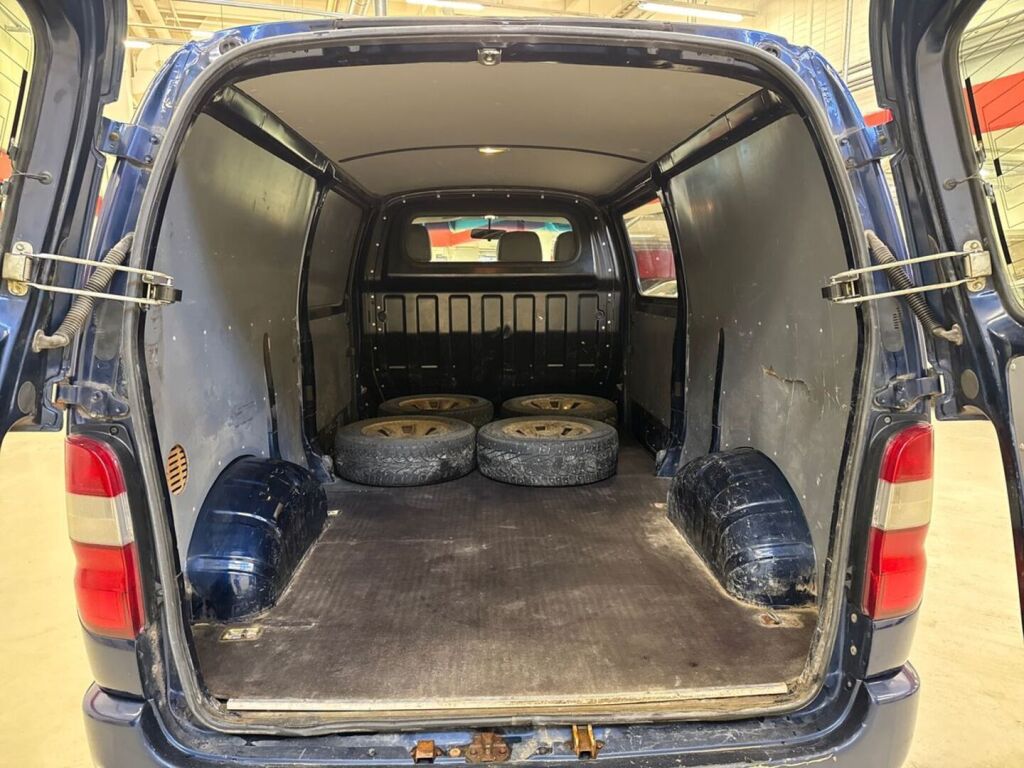 Toyota Hiace 2011 Sininen