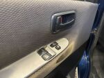 Toyota Hiace 2011 Sininen