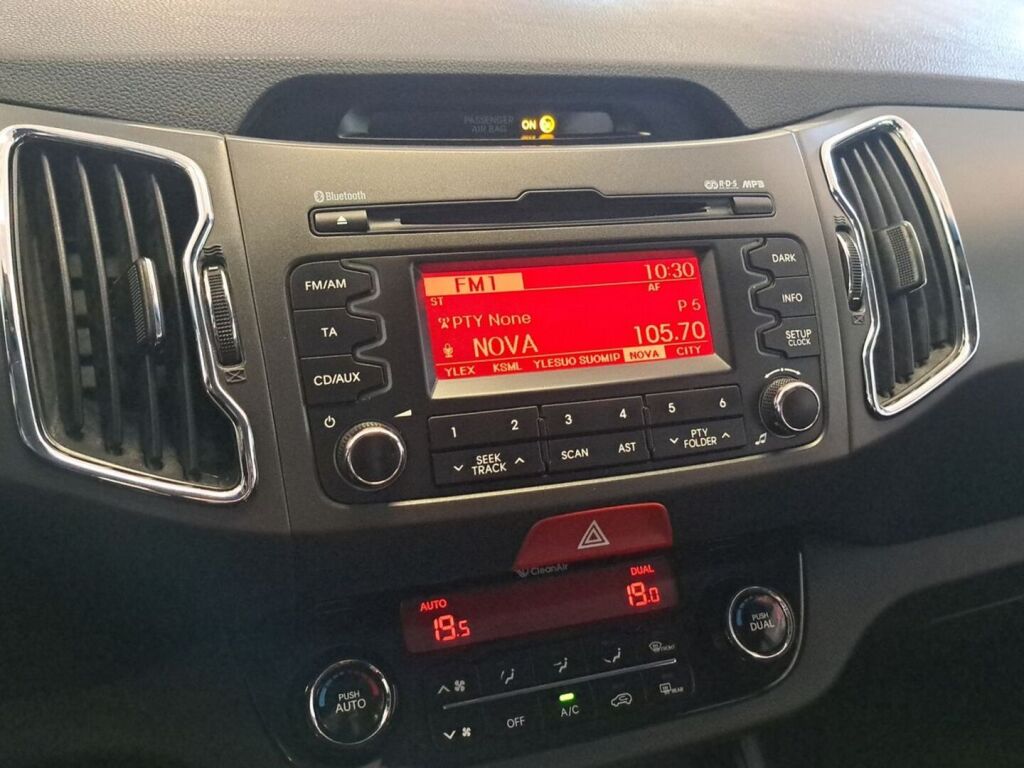 Kia Sportage 2011 Musta