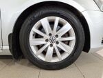 Volkswagen Passat 2011 Harmaa