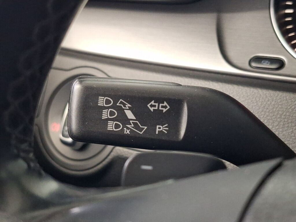 Volkswagen Passat 2011 Harmaa