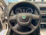 Skoda Octavia 2011 Valkoinen