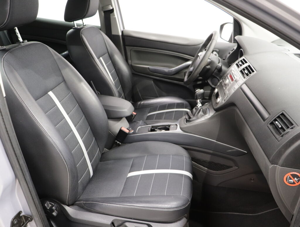 Ford Kuga 2011 Harmaa