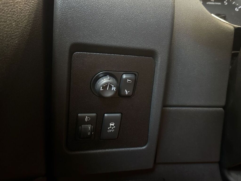 Nissan Qashqai 2011 Violetti