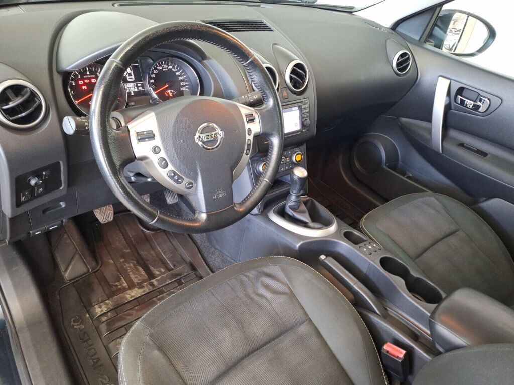 Nissan Qashqai+2 2011 Sininen