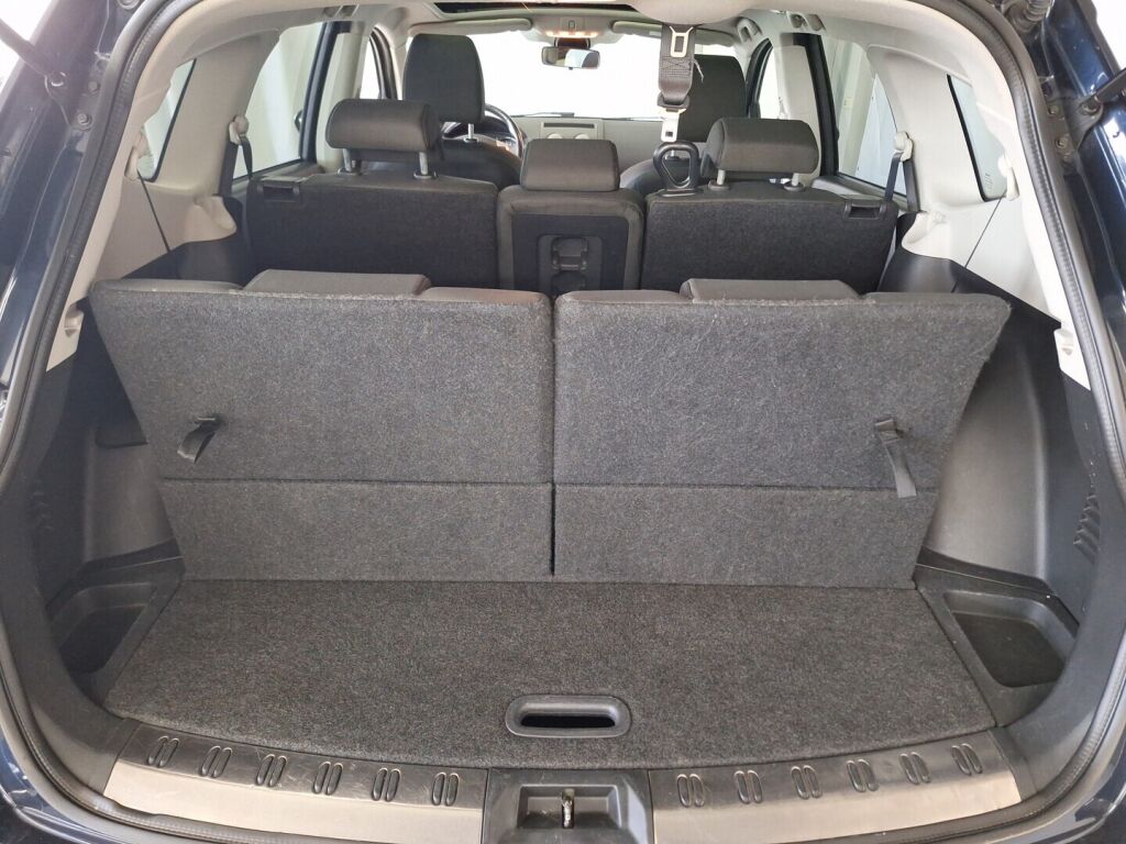 Nissan Qashqai+2 2011 Sininen