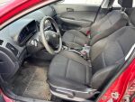 Hyundai i30 2011 Punainen