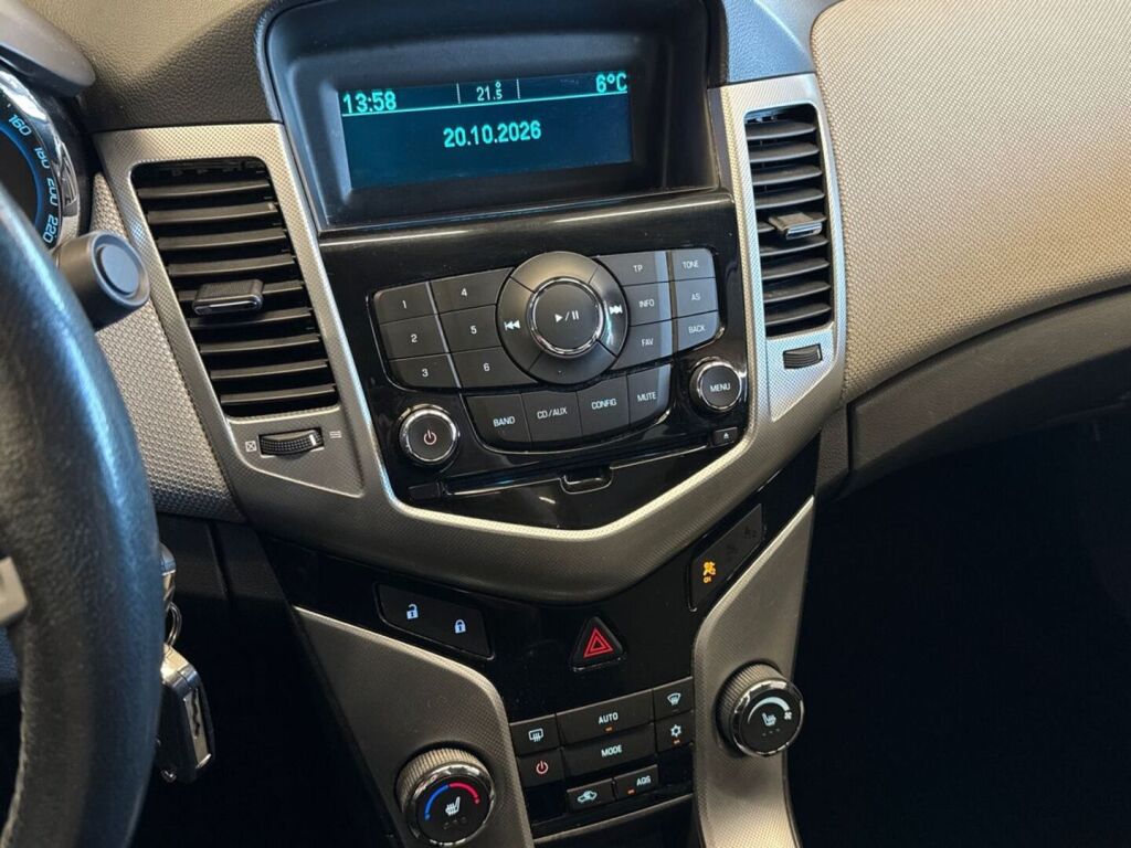 Chevrolet Cruze 2011 Ruskea (beige)