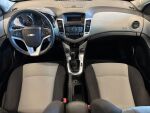 Chevrolet Cruze 2011 Ruskea (beige)