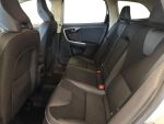 Volvo XC60 2011 Valkoinen