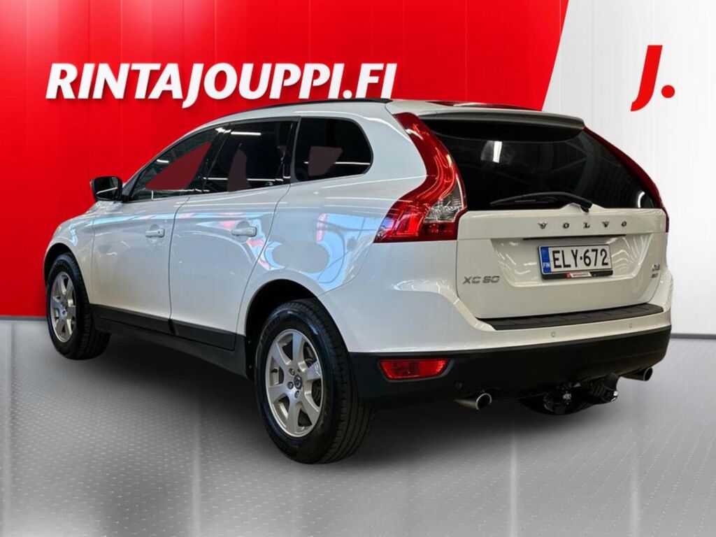 Volvo XC60 2011 Valkoinen