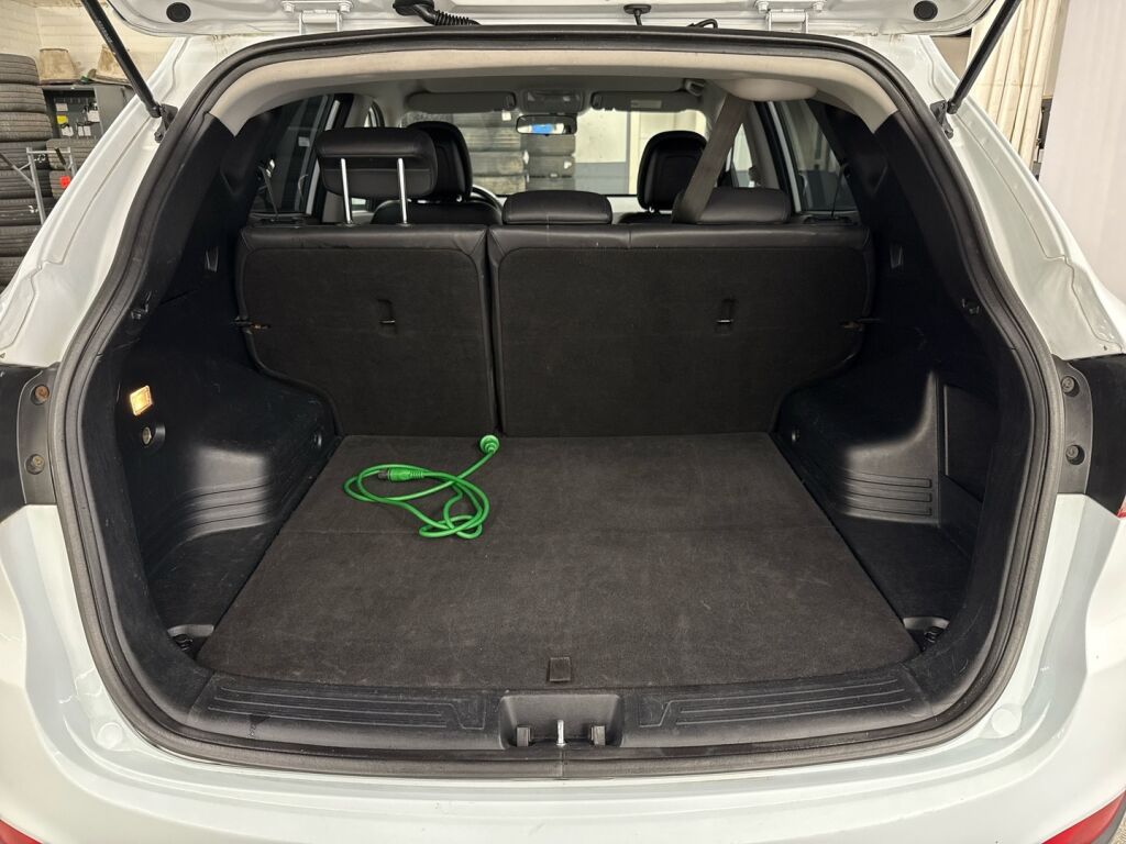 Hyundai ix35 2011 Valkoinen