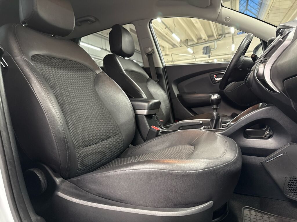 Hyundai ix35 2011 Valkoinen