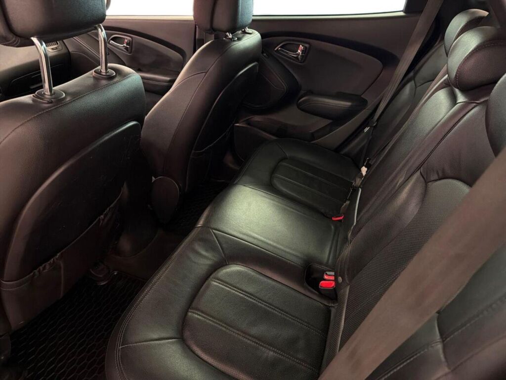 Hyundai ix35 2011 Punainen