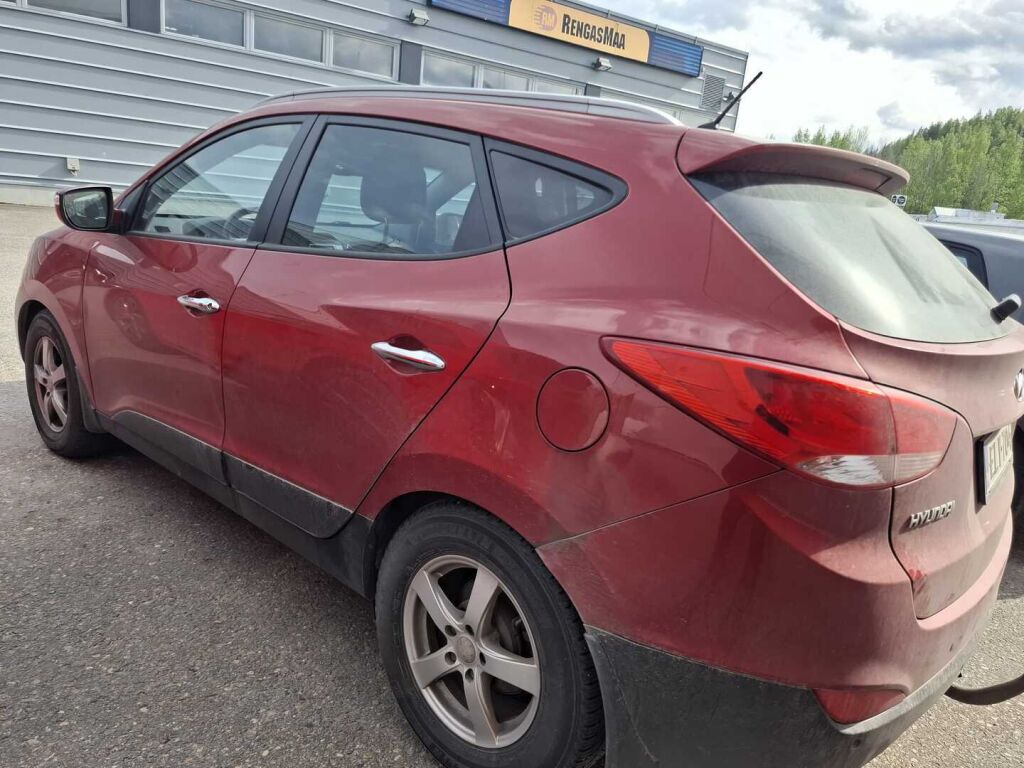 Hyundai ix35 2011 Punainen