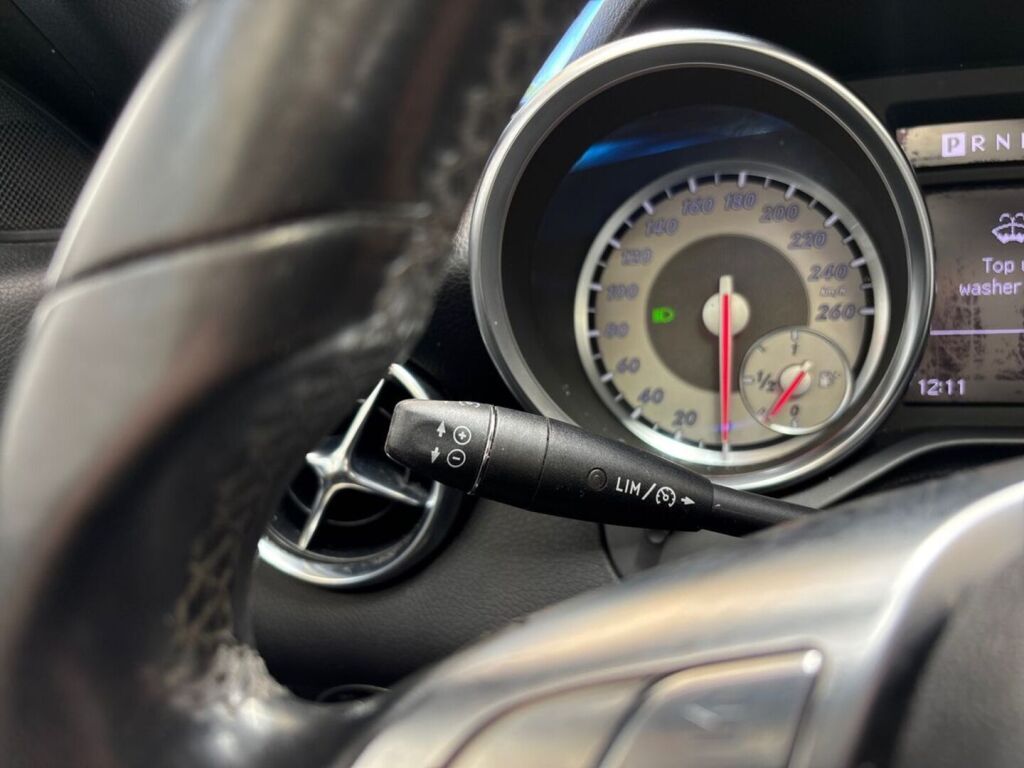 Mercedes-Benz SLK 2011 Harmaa