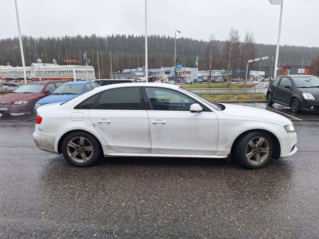 Audi A4 2011 Valkoinen