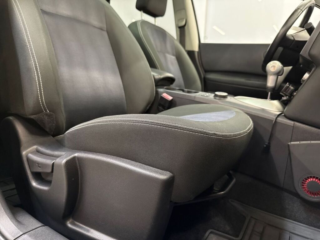Nissan Qashqai+2 2011 Harmaa