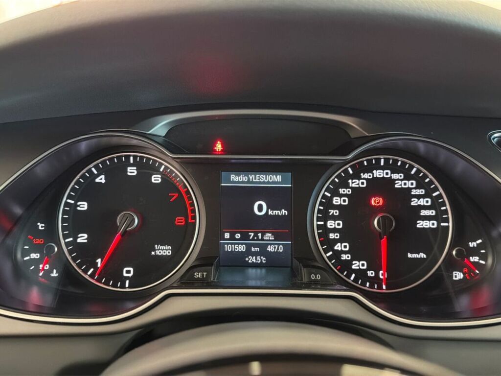 Audi A4 2012 Sininen