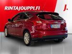 Ford Focus 2012 Punainen