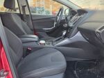 Ford Focus 2012 Punainen