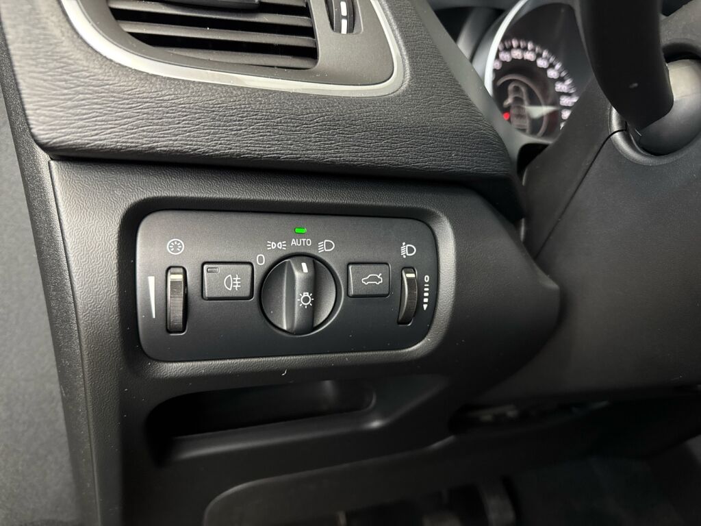 Volvo V40 2012 Sininen