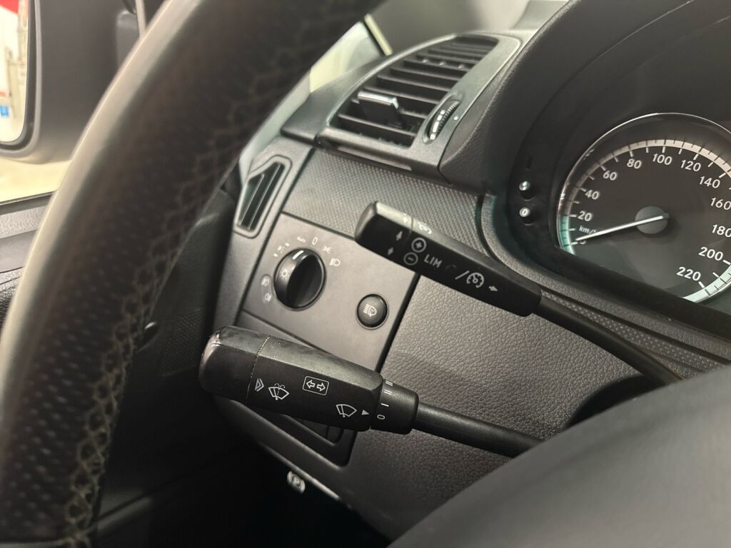 Mercedes-Benz Vito 2012 Valkoinen