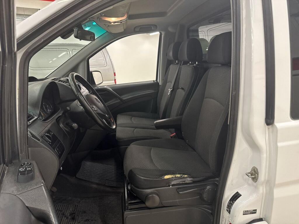 Mercedes-Benz Vito 2012 Valkoinen
