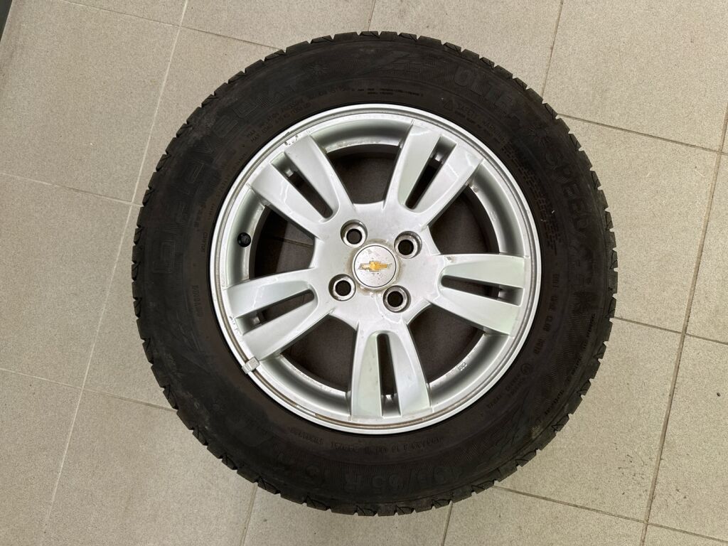 Chevrolet Aveo 2012 Musta