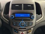 Chevrolet Aveo 2012 Musta