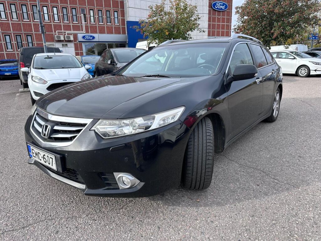 Honda Accord 2013 Musta