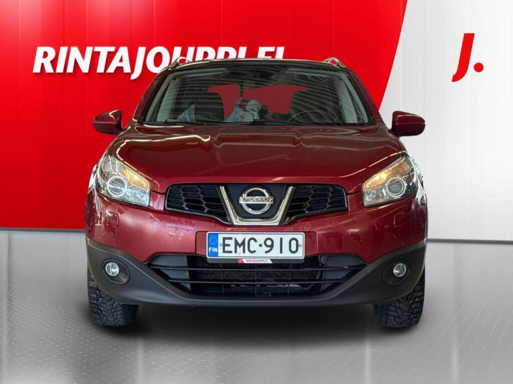 Nissan Qashqai+2 2012 Punainen